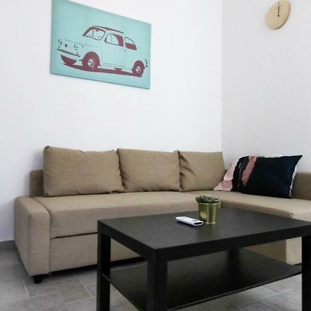 Trendy Apartments In The Heart Of Florentin With Free Netflix Tel Aviv Exterior foto